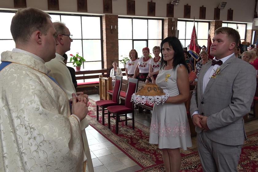  DOŻYNKI GMINNE w naszym kościele 