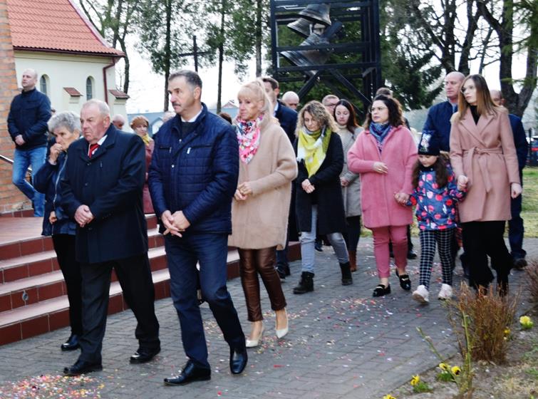 NABOŻEŃSTWA   WIELKANOCNE 
