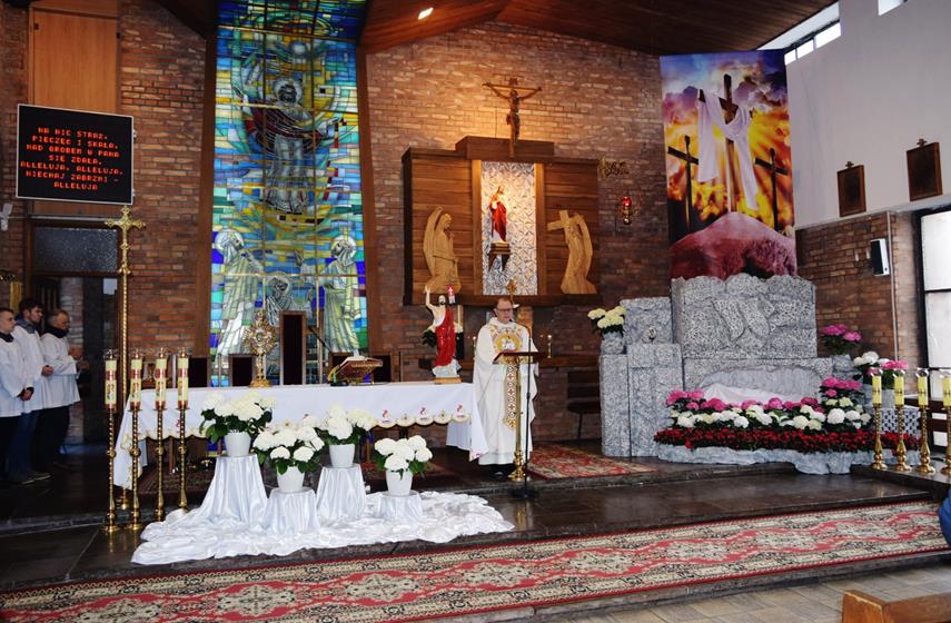  NABOŻEŃSTWA   WIELKANOCNE 