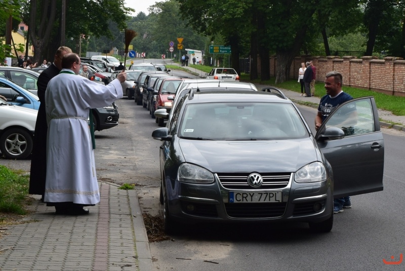 święcenie pojazdów