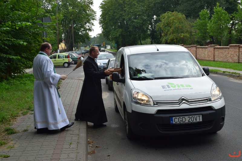 święcenie pojazdów
